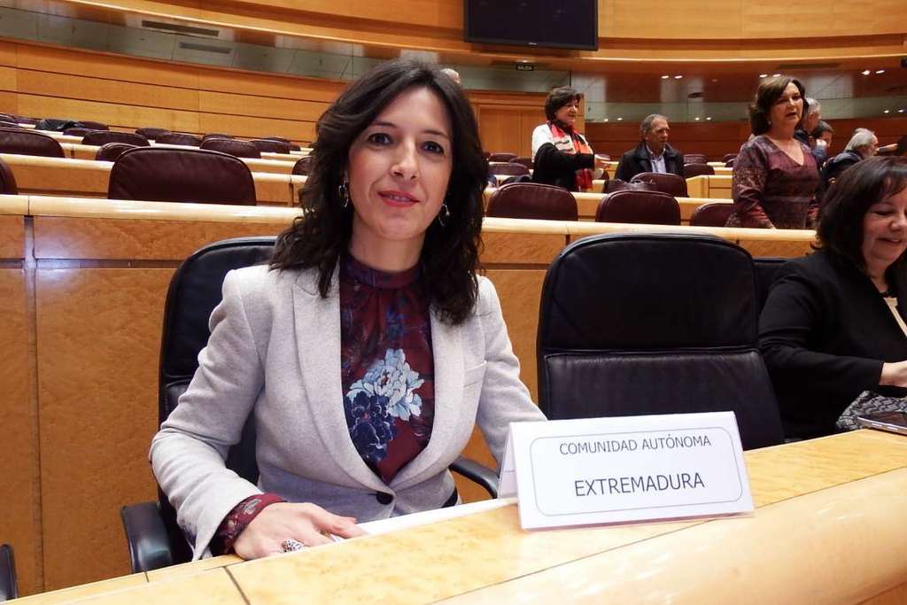 Esther Gutiérrez pide que el Pacto de Estado por la Educación derogue los recortes