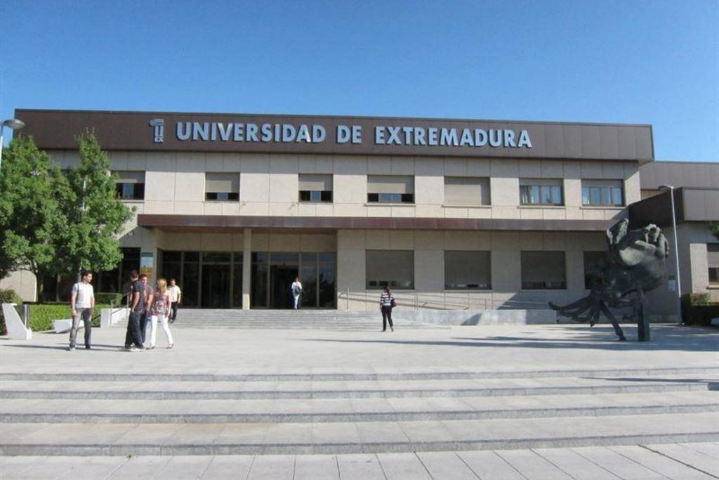 Educación destina 1,3 millones de euros para la adecuación y mejora de las instalaciones de la Universidad de Extremadura