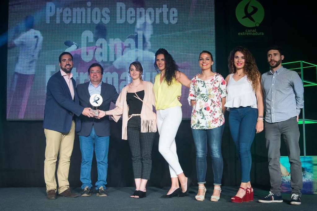Fernández Vara asiste a los X Premios del Deporte Extremeño de Canal Extremadura