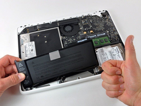 reparacion macbook pro bateria badatech.es angelsanchez.badajoz