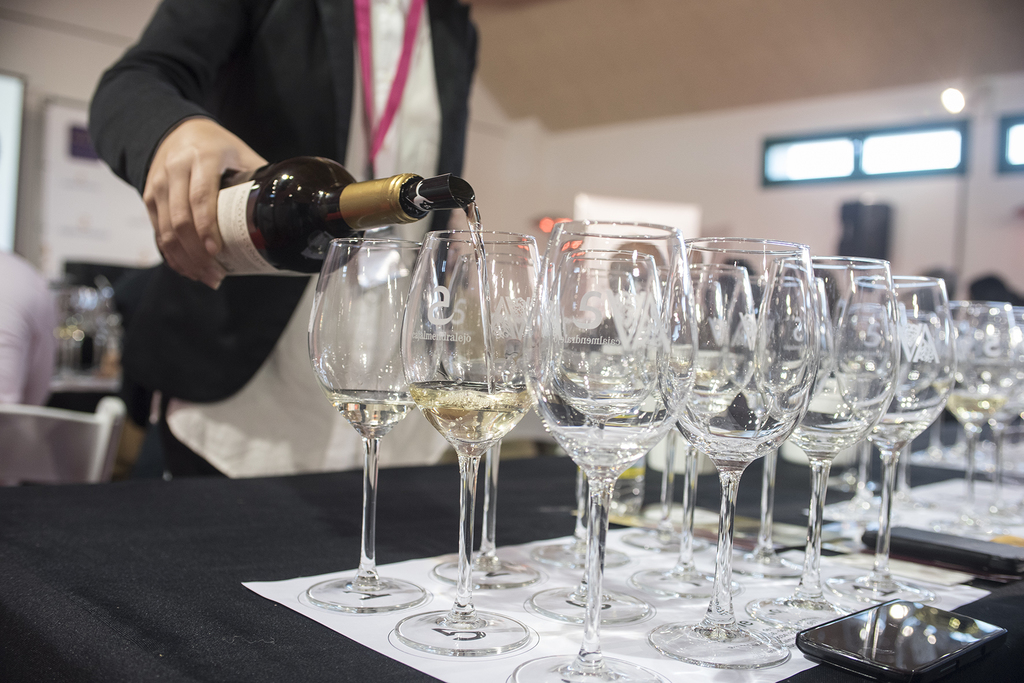 Almendralejo promociona su sector vinícola y enoturístico en la feria portuguesa de Vidigueira