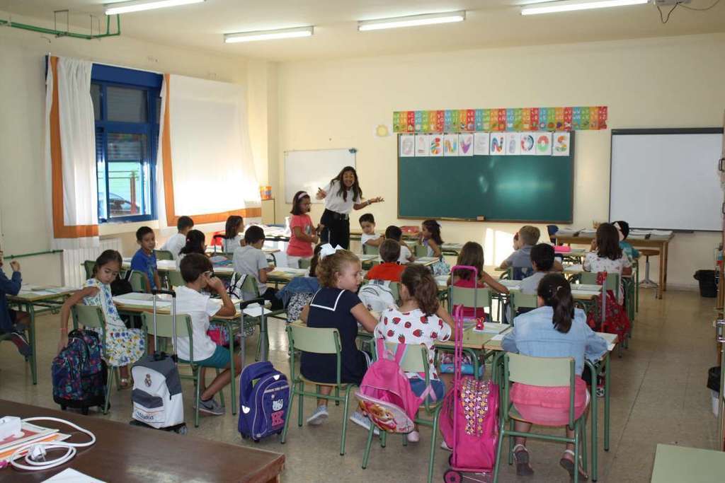 Comienza con total normalidad el nuevo curso para 136.392 escolares en Extremadura