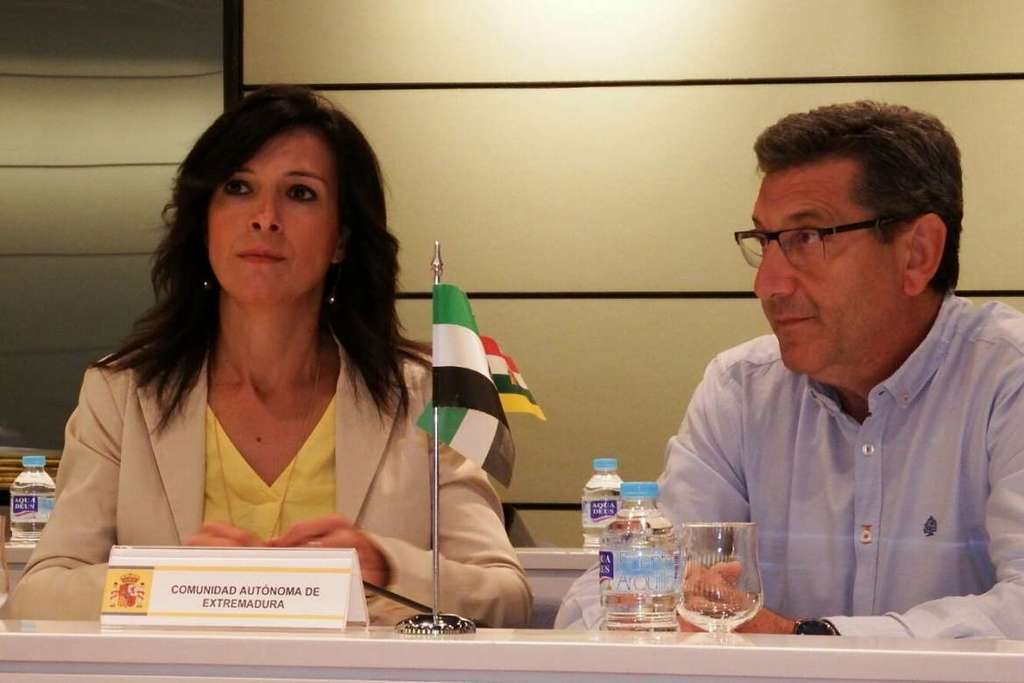 La Junta de Extremadura vota a favor de ceder la gestión del Plan Prepara al Ministerio para que éste sea prorrogado