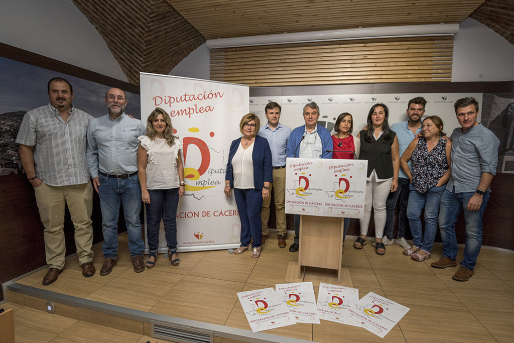 Cordero presenta "Diputación Emplea", dotado con más de 9 millones de euros