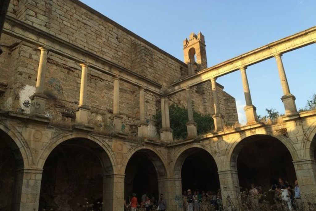 Extremadura explora colaboraciones para la recuperación del convento de San Antonio de Padua de Garrovillas de Alconétar