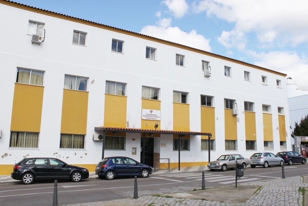 La Diputación de Badajoz destina más de 50.000 euros a los conservatorios municipales de música
