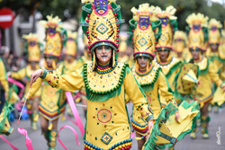 Comparsa los makumbas desfile de comparsas carnaval de badajoz 2018 12 dam preview
