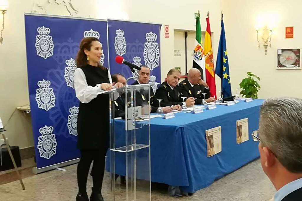 Nieves Villar señala que es necesario garantizar adecuadamente el desarrollo normativo de los festejos taurinos