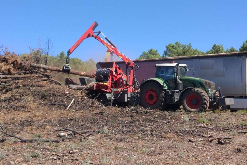 El INFOEX recomienda aplazar la actividad con maquinaria agrícola en los días de riesgo muy alto y extremo de incendios