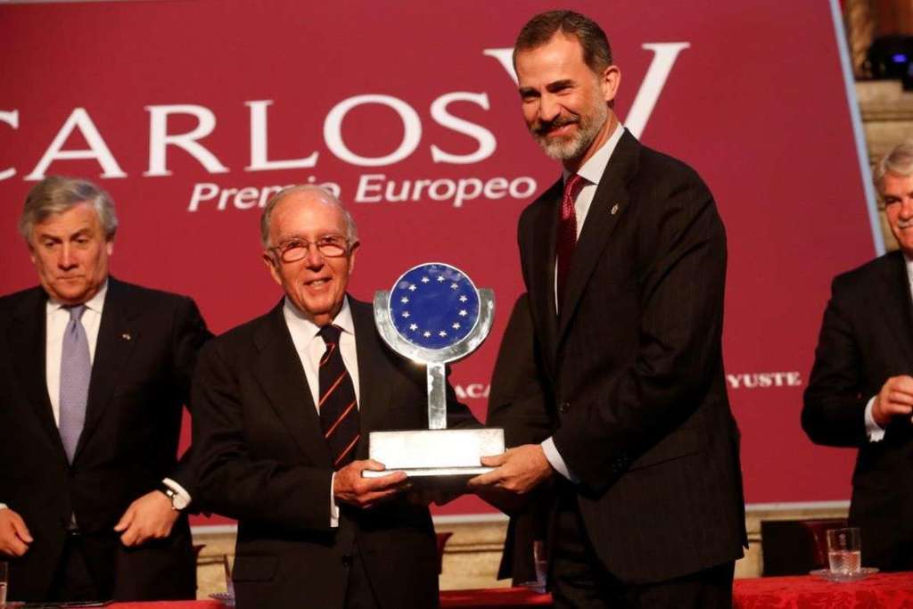 Abierta la convocatoria para optar a diez Becas Europeas de Investigación y Movilidad en Estudios Europeos ‘Premio Europeo Carlos V Marcelino Oreja’