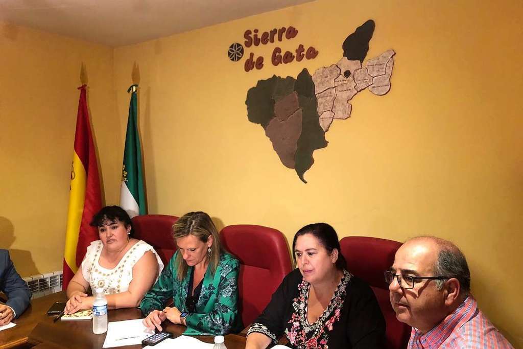 Begoña García llama a la responsabilidad ciudadana ante los últimos incendios en Sierra de Gata