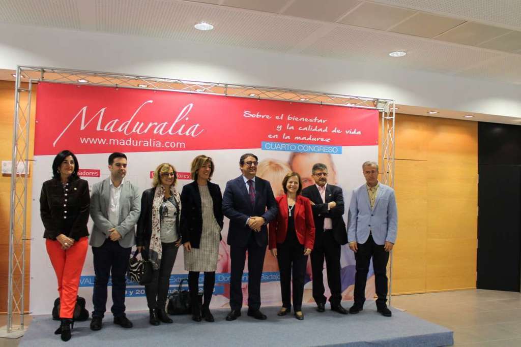 Maduralia celebra las políticas de la Junta de Extremadura con las personas mayores
