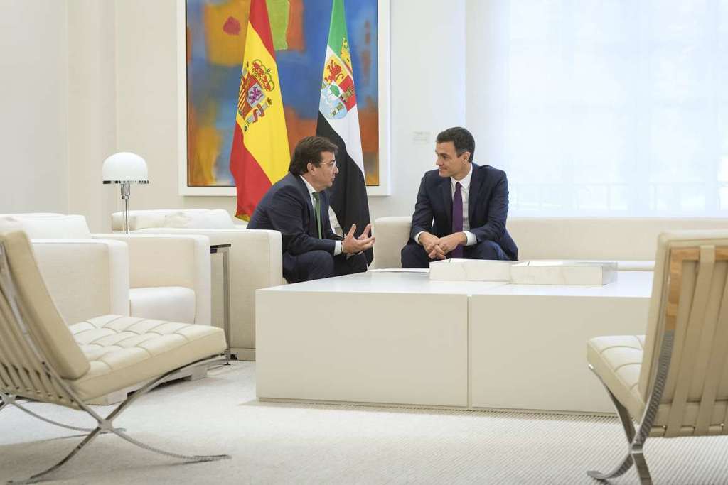 Fernández Vara destaca el compromiso del Gobierno de España con el proyecto de Alta Velocidad en Extremadura