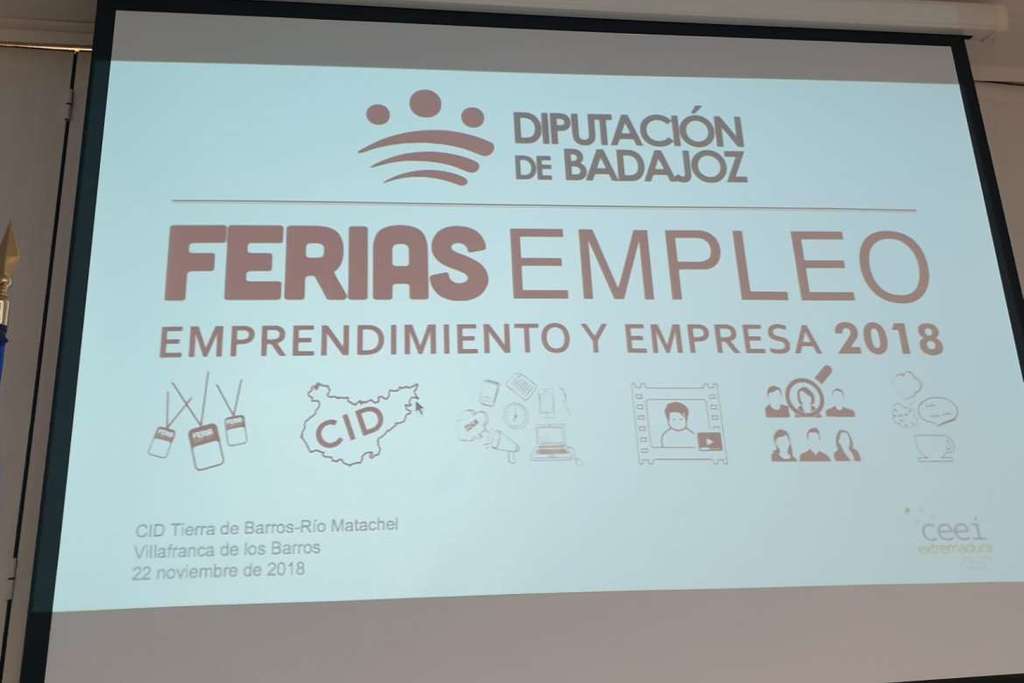 Javier Luna recuerda que Extremadura cuenta con 40.000 desempleados menos y 30.000 ocupados más