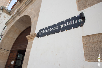 Biblioteca pública de Trujillo